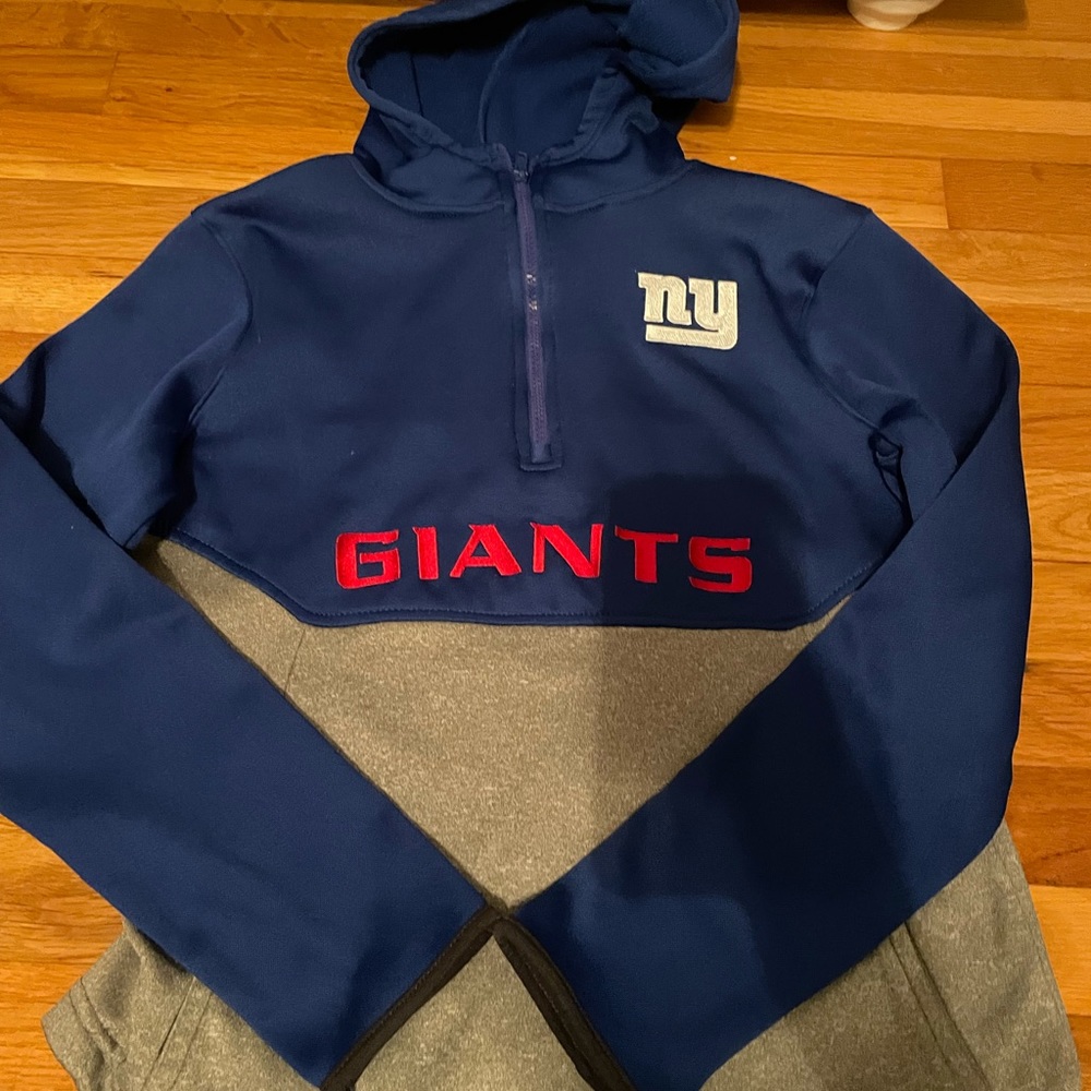 giants sweatshirt